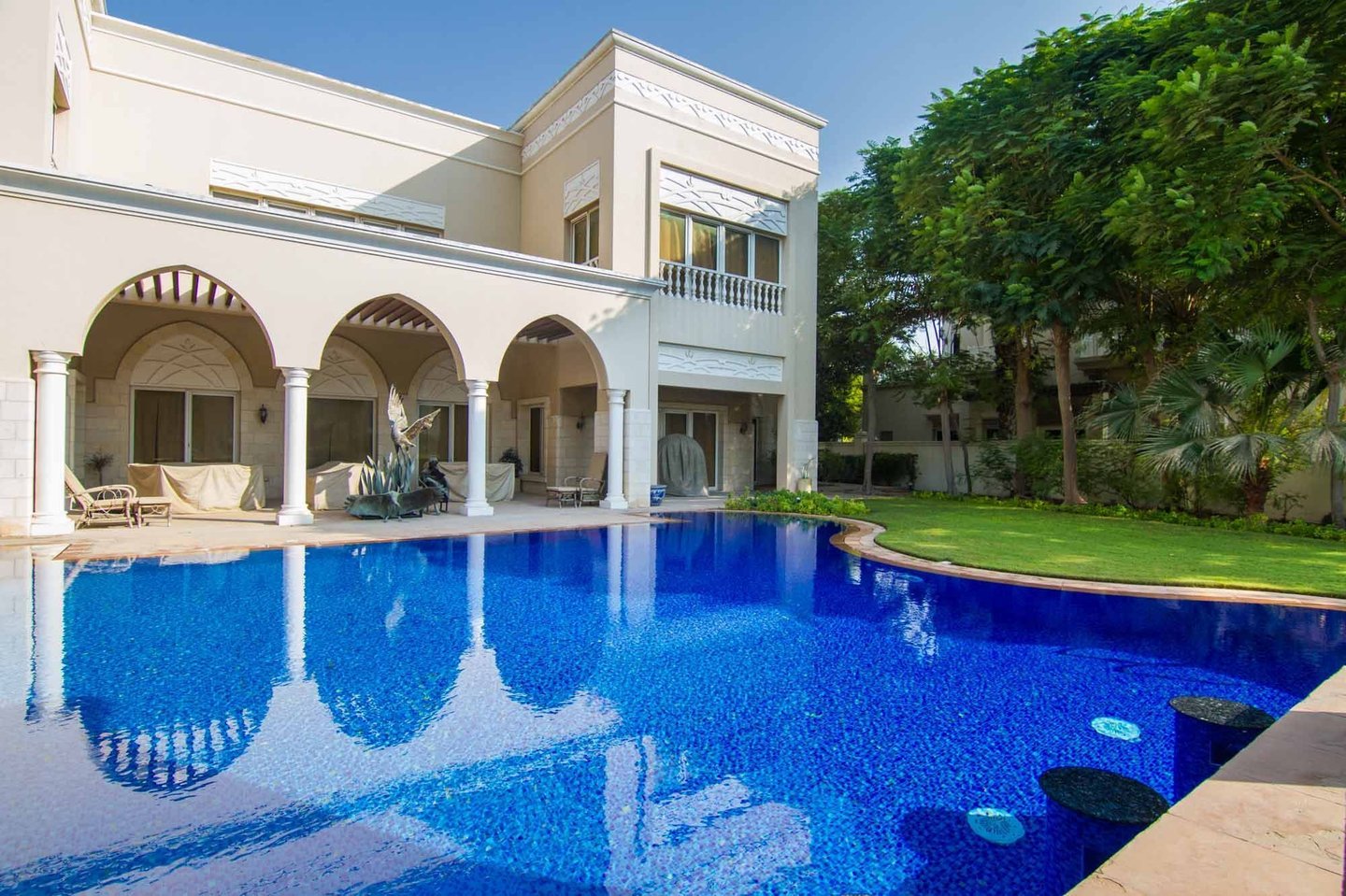 Emirates Hills villa