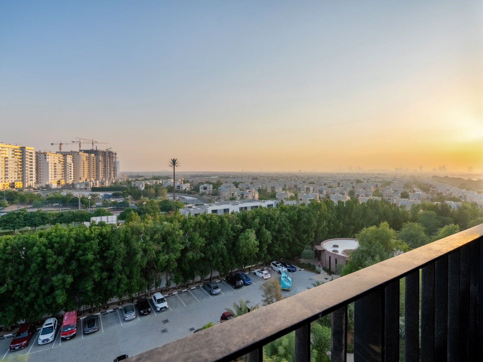 GENUINE RESALE - 2 Bed APT for Sale in Al Barari, picture 1