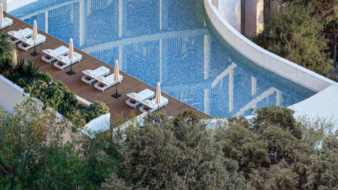 Skyline Oasis | Spacious 1-Bedroom | Premium Amenities, picture 1