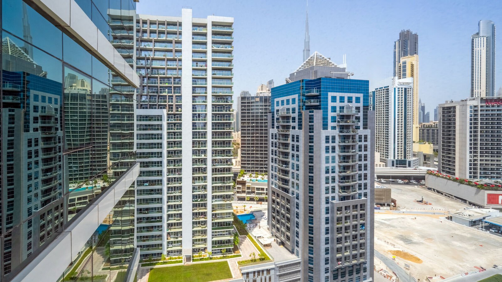 Skyline Serenity | Spacious 2-Bedroom Apartment | Business Bay, picture 1