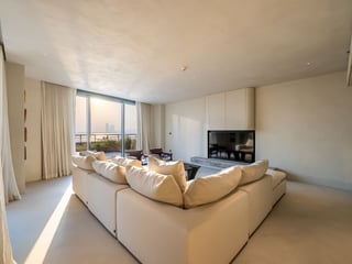 Wabi-Sabi Inspired Waterfront Penthouse, picture 3