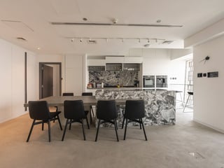 Full Marina View | Fully renovated 3BR Duplex |VOT, picture 3