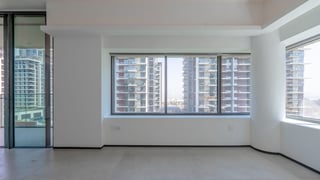Vacant and Ready Apt with Maid/Storeroom | Balcony, picture 4