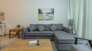 High Floor | Upgraded | Prime Location Apartment, picture 3