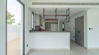 Luxury 4BR Villa | Modern Design &amp; Amenities, picture 4