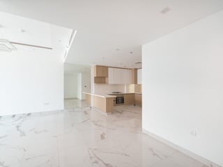 VACANT | Spacious 2BR | Pool View | Great location, picture 3