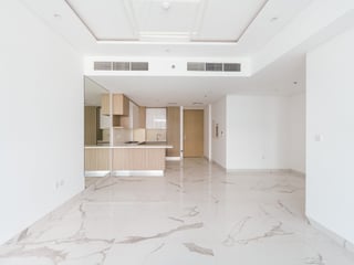 VACANT | Spacious 2BR | Pool View | Great location, picture 4