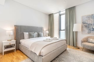 Seaside Charm | Modern Comfort | Bluewaters 4, picture 4