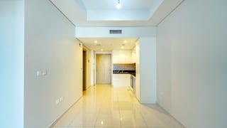 Skyline Luxury | Fully Furnished | Community Views, picture 4