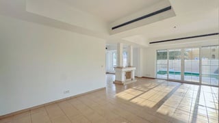 Great Condition Family Villa | Vacant | Landscaped, picture 4