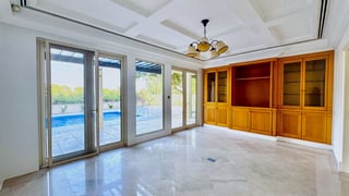 Tastefully upgraded 5BR | Pool | Golf Course, picture 3