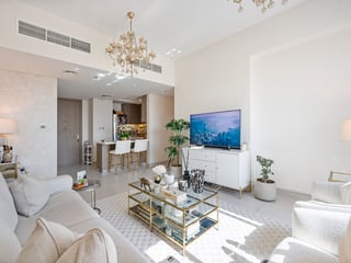 Well maintained | 2BR with Maid’s | Tenanted, picture 3