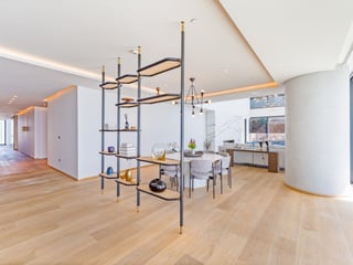 Exclusively Listed Penthouse with a Private Pool, picture 4