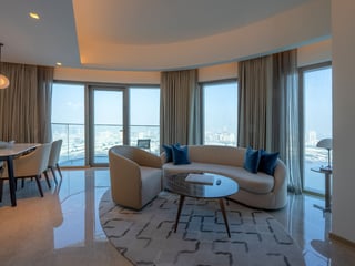 Stunning 2-Bed Apartment | Dubai Creek Harbour, picture 4