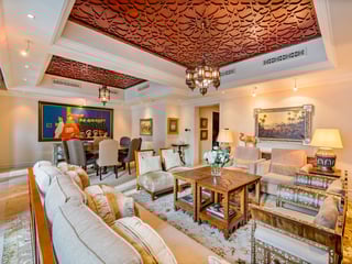 Exceptionally Rare Townhouse in Downtown Dubai, picture 4