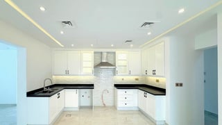 Fully upgraded 5BR Villa | Ready to move in, picture 4