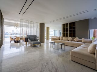 Gallery View | High Number | Excellent opportunity, picture 4