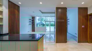 Elegant 1-Bed w Study | Private Garden | Tenanted, picture 4