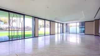 Stunning Contemporary Villa with Golf Views, picture 3
