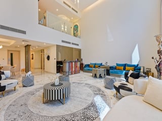 Fully Upgraded I Elevator | VOT | Fully Furnished, picture 3