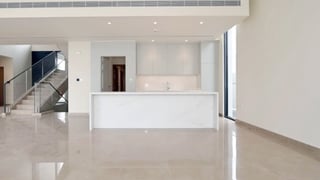 Five Bedroom Address Hillcrest Villa on a Corner Lot with Park Lifestyle, picture 4