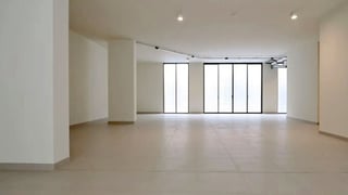 Five Bedroom Address Hillcrest Villa on a Corner Lot with Park Lifestyle, picture 3