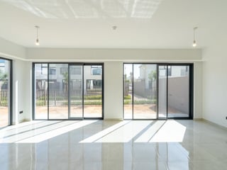 Exclusive 3 Bed Townhouse| Falcon Island North, picture 3