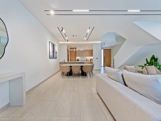 Pool and Rooftop Terrace - Vacant - 4500 Sqft, picture 4