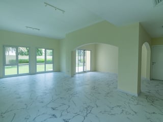 Vacant Meadows 5BR villa Type 7 I Unbeatable Price, picture 3