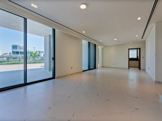 Exclusive 5BR Villa | Luxury Living | Elie Saab, picture 3