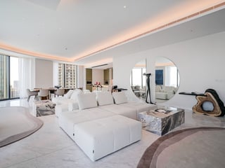 Refined Furnished Penthouse in Downtown Dubai, picture 4