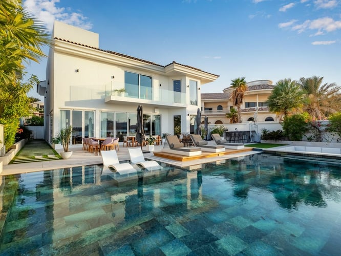 Best Luxury Villa Communities in Dubai in 2026