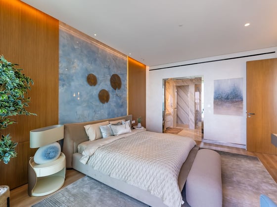 Upgraded Luxury Apartment with Sweeping Sea Views, picture 8