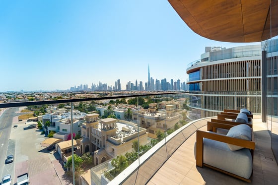 FOR RENT | Furnished | Canal and Skyline Views, picture 10