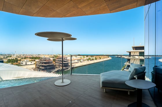 FOR RENT | Furnished | Canal and Skyline Views, picture 5