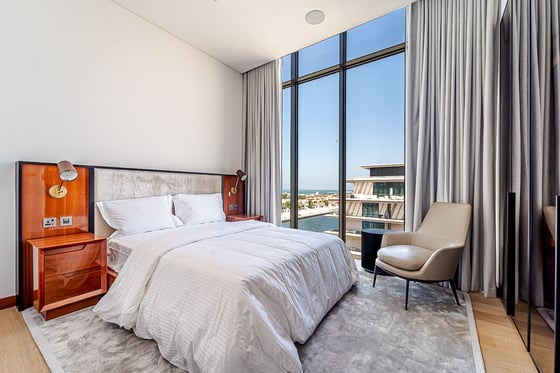 FOR RENT | Furnished | Canal and Skyline Views, picture 19