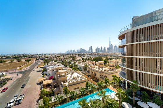 FOR RENT | Furnished | Canal and Skyline Views, picture 13