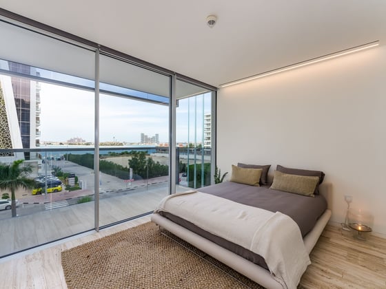 Luxurious 3B+Maids /Branded Furniture / Sea Views, picture 10