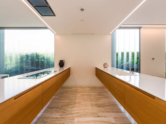 Ground floor Large Terrace Sea Views, picture 5
