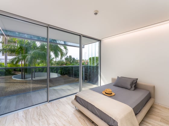 Ground floor Large Terrace Sea Views, picture 7