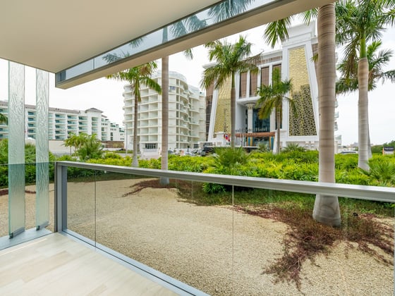 Ground floor Large Terrace Sea Views, picture 14