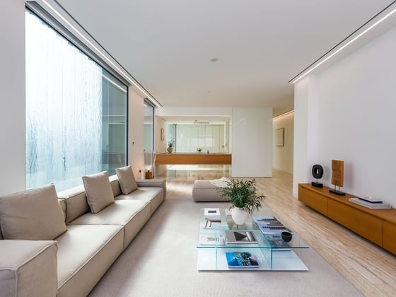 Luxurious 3B+Maids /Branded Furniture / Sea Views, picture 3