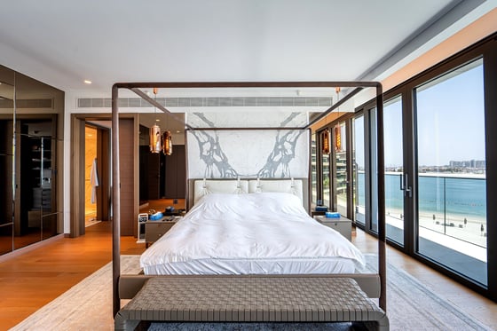 Fully Upgraded with Palm and Beach View, picture 18