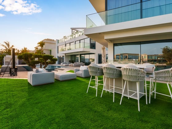 Lavish Palm Villa with Stunning Amenities, picture 14