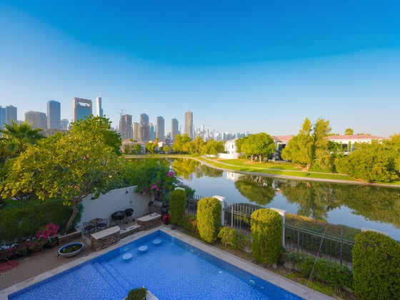 Exclusive Upgraded Lakefront Villa in Jumeirah Park, picture 15