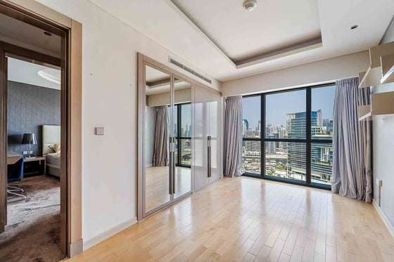 Priced below OP | Eye Catching Burj View | Vacant, picture 13