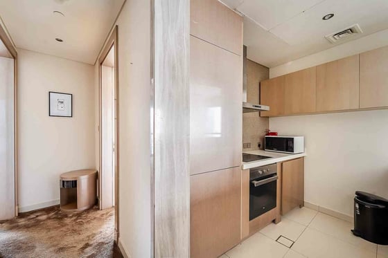 Priced below OP | Eye Catching Burj View | Vacant, picture 9