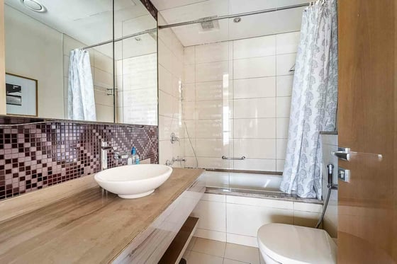 Priced below OP | Eye Catching Burj View | Vacant, picture 15