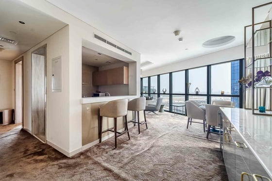 Priced below OP | Eye Catching Burj View | Vacant, picture 3