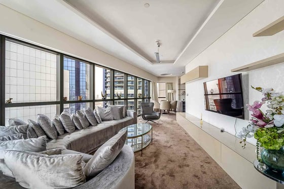 Priced below OP | Eye Catching Burj View | Vacant, picture 1